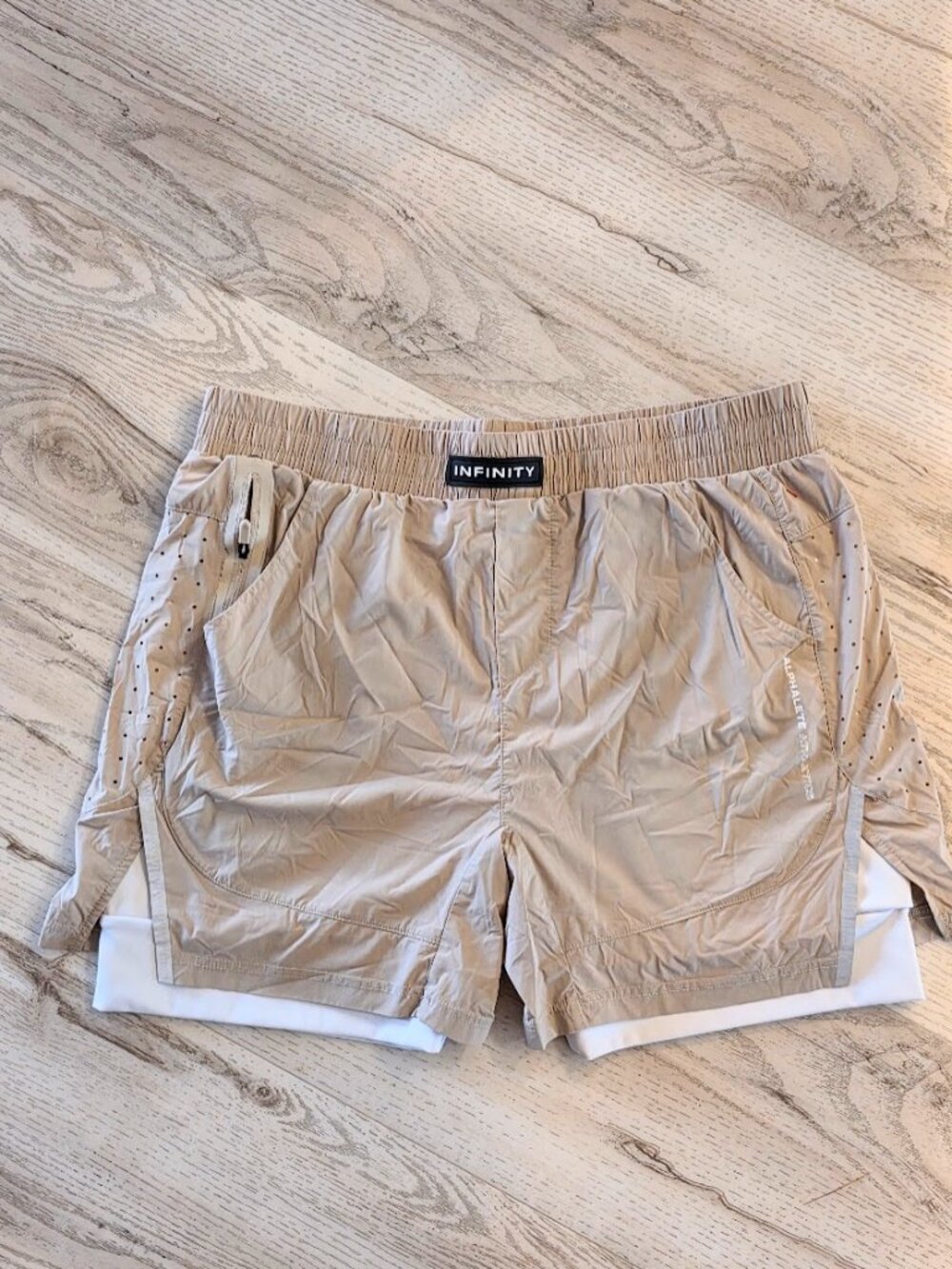 Alphalete Infinity 2-in-1 Training Shorts - Khaki/Beige Women's Medium